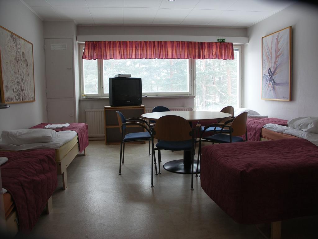 Asuntohotelli Hotel Petkele Fredrikshamn Exteriör bild
